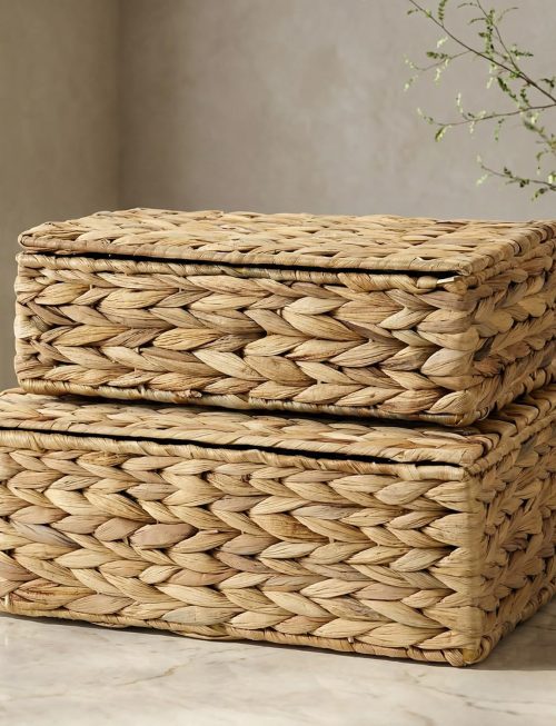 Set of 2 Decorative Wicker Storage Boxes with Lids, Rattan Style Organizer Bins for Photos, Documents, Keepsakes and Shelf Decor